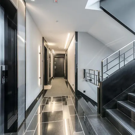 Okrzei Premium By Northside