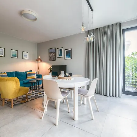 Okrzei Premium By Northside شقة