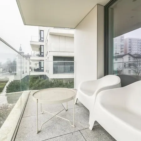 Okrzei Premium By Northside