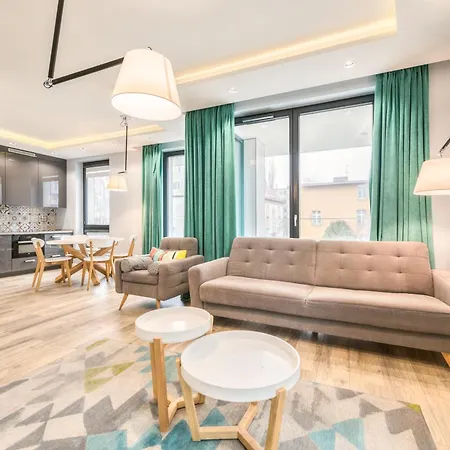 Okrzei Premium By Northside شقة